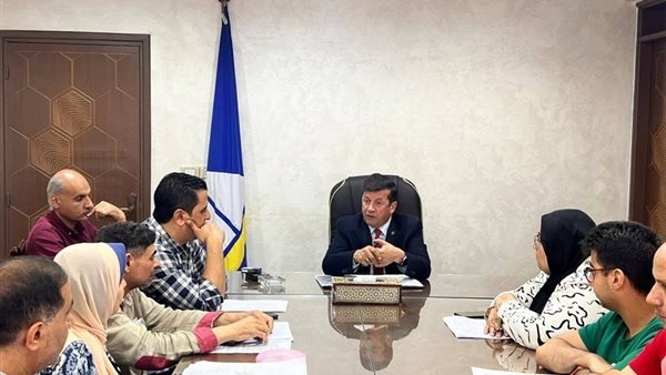 لإنقاذ الأرواح.. اجتماع لحصر المنشات الآيلة للسقوط بدمياط