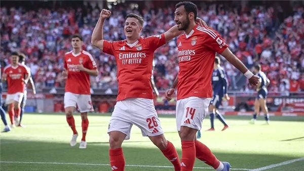 بث مباشر شاهد مباراة بنفيكا وبوكا جونيورز في كأس العالم للاندية الآن