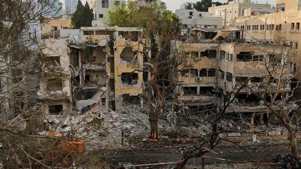 إكسترا نيوز: 70 مصابًا جراء الهجوم الإيراني على مناطق عدة بإسرائيل