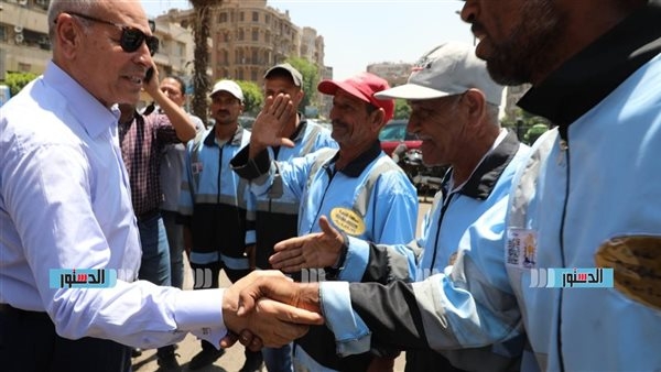 محافظ القاهرة يتفقد تطبيق حوكمة منظومة السايس الجديدة بساحات عبد المنعم رياض والفلكى