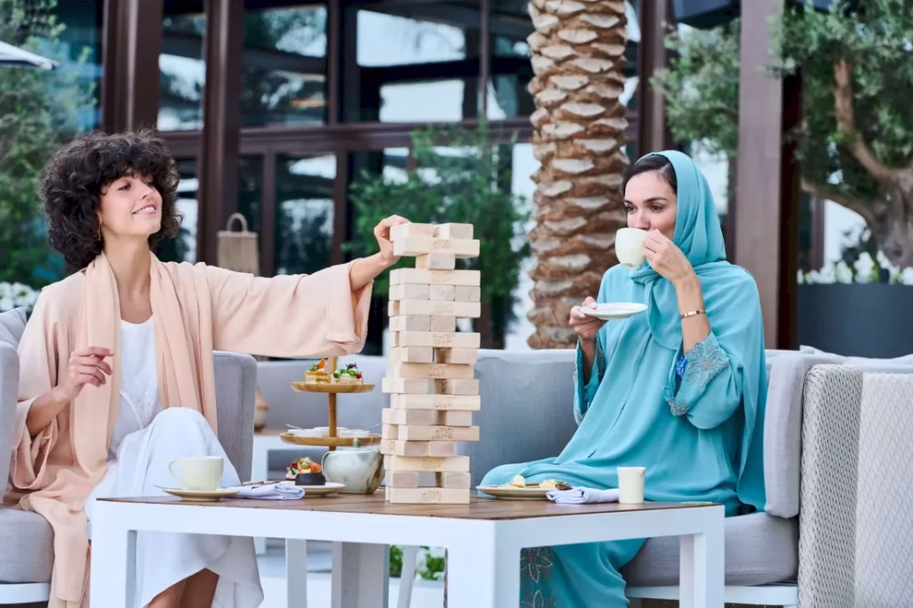 عروض الربيع لا تفوت في فيدا منتجع الشاطئ أم القيوين