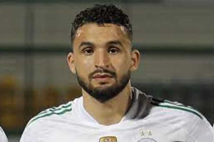 أحمد توبة قد يكون لاعب الدفاع المنتظر للخضر في سبتمبر