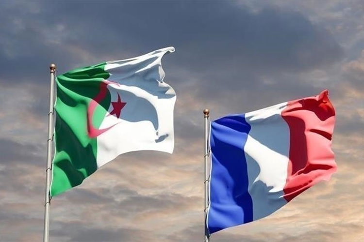 فرنسيون يعترفون بأن اليد العليا في الصراع بيد الجزائر