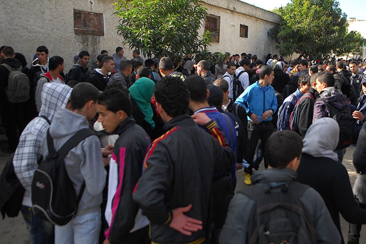 تلاميذ بين تحدي الصيام وضغط الامتحانات