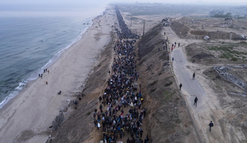 الإسراء بالفلسطينيين من جنوب غزة إلى شمالها