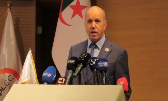 انطلاق أشغال الجلسات الوطنية للوقاية من السرطان