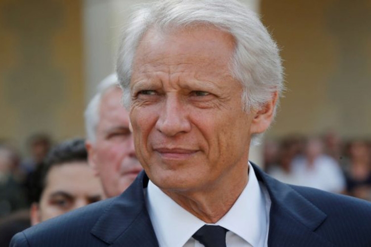 Will Dominique de Villepin be the 'salvation of Paris' from its crisis with Algeria?