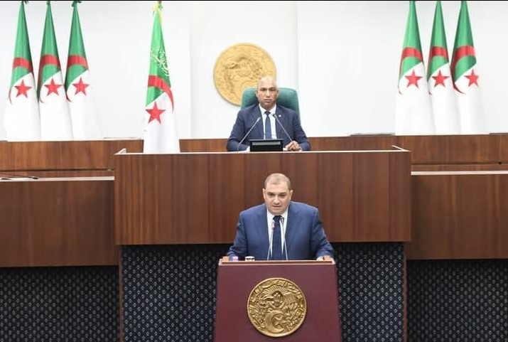 أنباء الاعتداء على 40 قاصرا بوهران.. هذا ما أوضحه وزير العدل