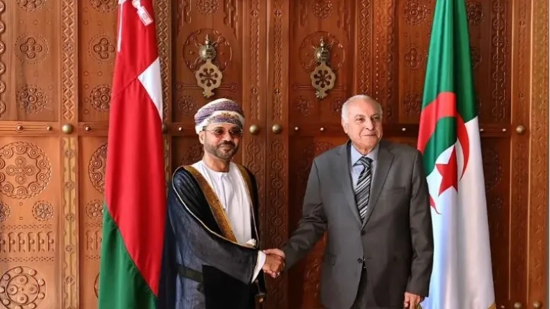 العدوان على إيران محور محادثات بين عطاف ونظيره العُماني