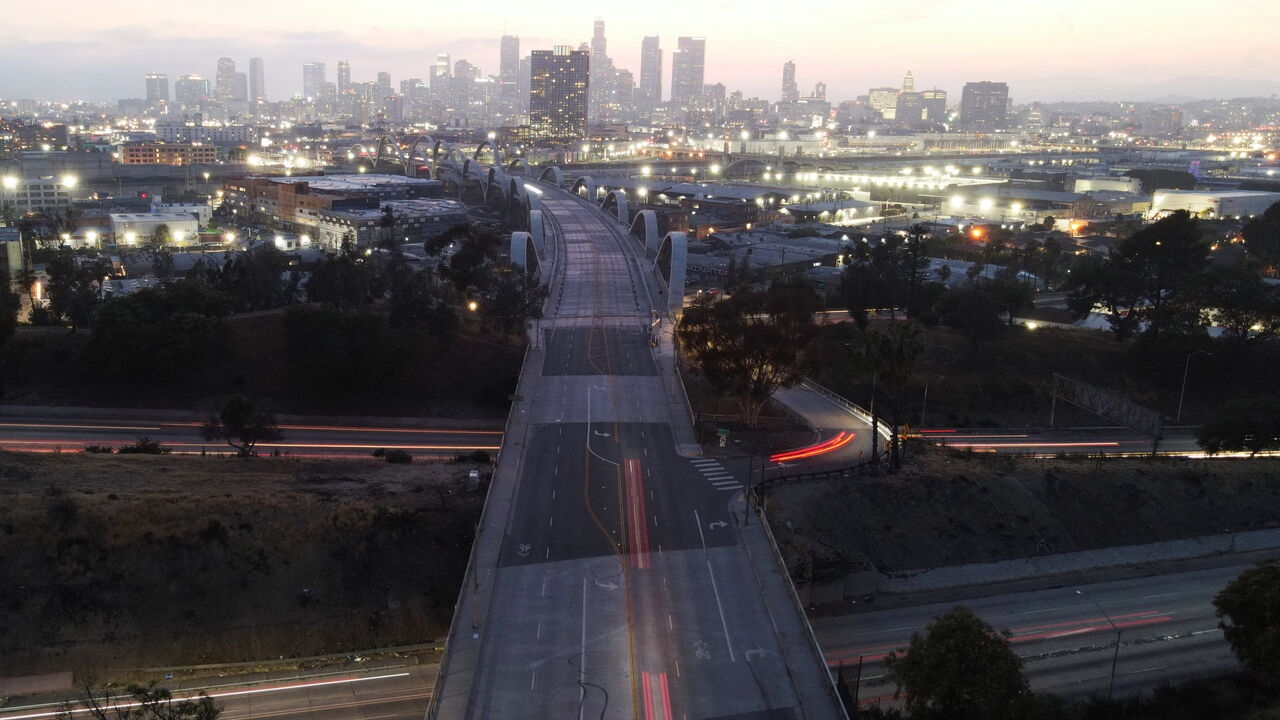 A quiet night in LA