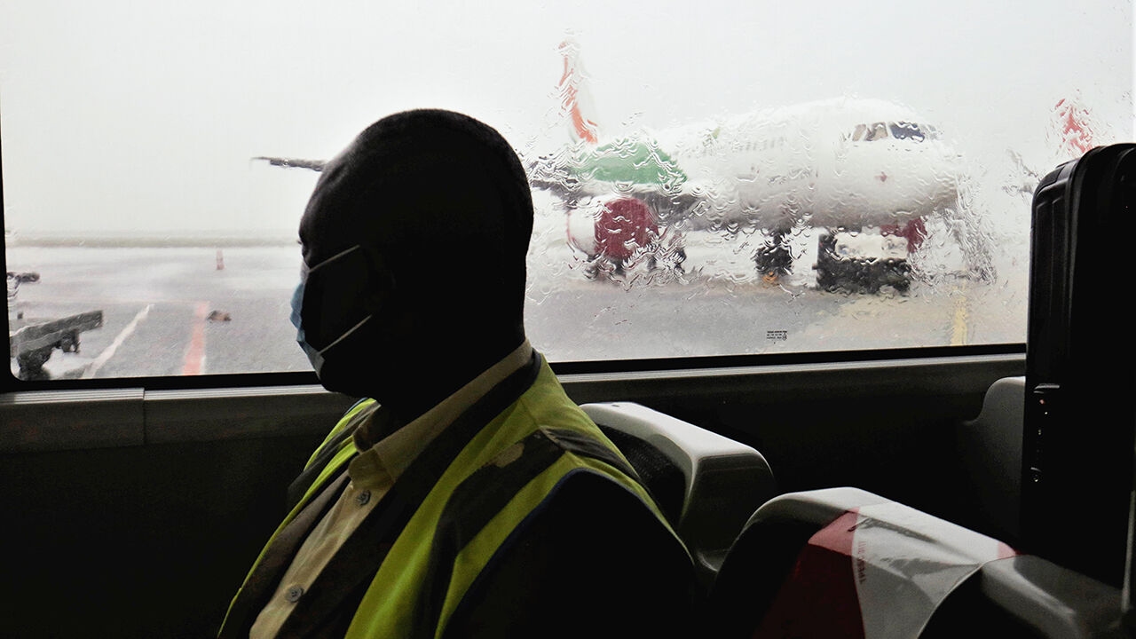 Why it's a pain to take a plane in Africa