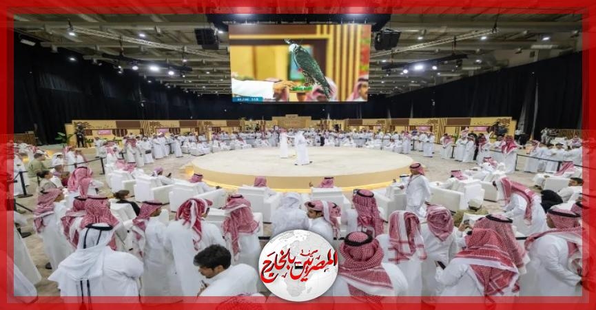 بيع 3 صقور بـ 214 ألف ريال في الليلة الثانية من المزاد الدولي لمزارع إنتاج الصقور 2025
