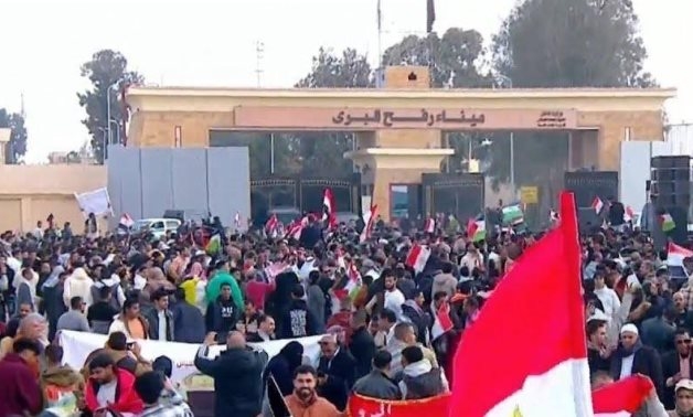 Massive protests in Egypt's Rafah against Palestinians displacement amid Trump's relocation plans