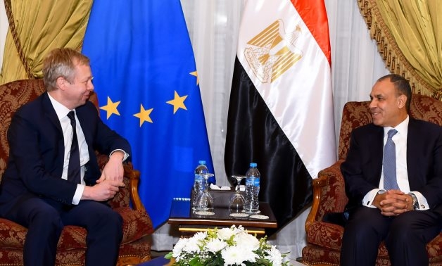 Egypt's FM, EU Representative for Middle East Peace discuss early reconstruction of Gaza