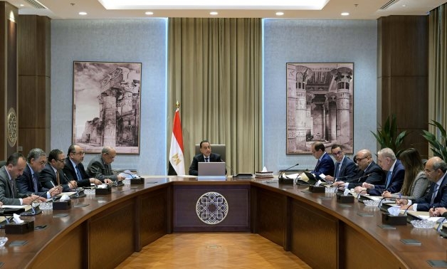 Egyptian Gov't looks to advance public offerings program, PM reviews program progress