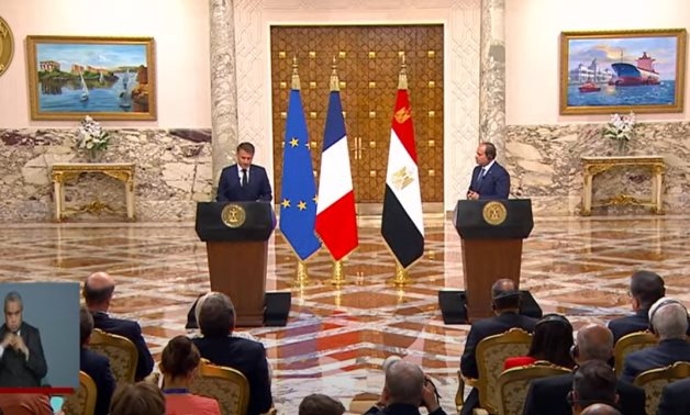 Sisi, Macron reject calls to displace Palestinians, affirm need to return to negotiations