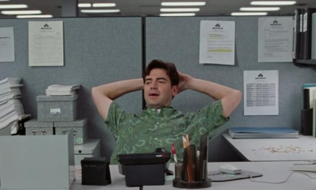 Why Short Time Procrastinating at Work Is Beneficial