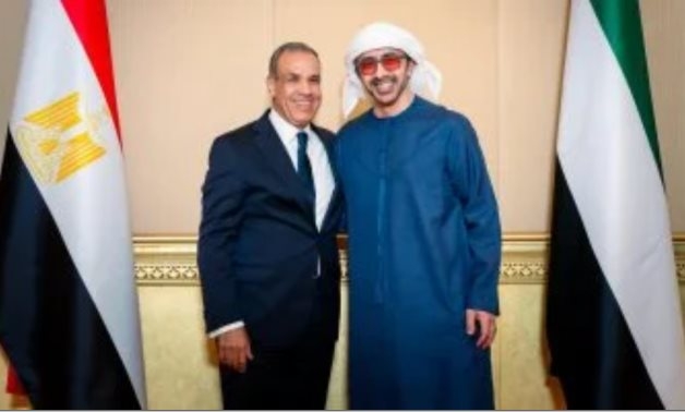 Egypt's, UAE FMs talk boosting bilateral ties in economic, investment domains