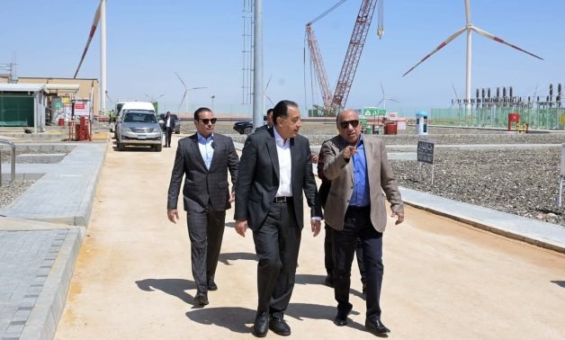 Prime Minister Madbouly Inspects 650-Megawatt Wind Power Plant in Ras Ghareb