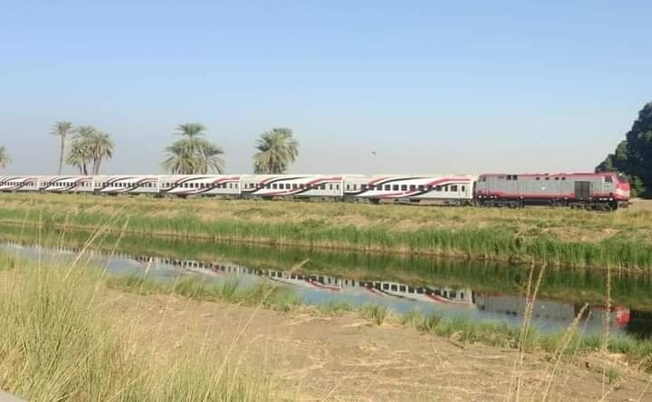«المكيفة والروسي والتالجو».. مواعيد قطارات الصعيد اليوم الخميس 29 مايو 2025