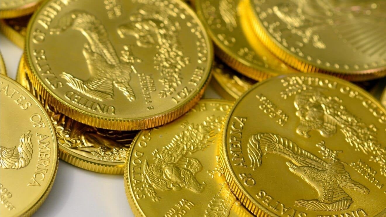 سعر الجنيه الذهب اليوم الخميس.. وزن 8 جرام يُسجل 37520 جنيه