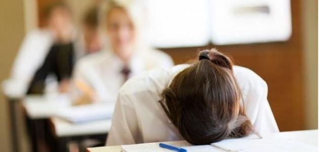 أبرزها الصدفية والبهاق.. توتر الامتحانات يُهدد صحة طفلك بـ 12 مرضًا