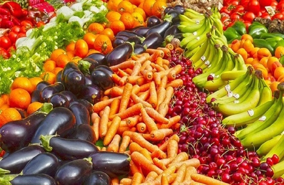 أسعار الخضراوات والفاكهة اليوم الجمعة 20 يونيو
