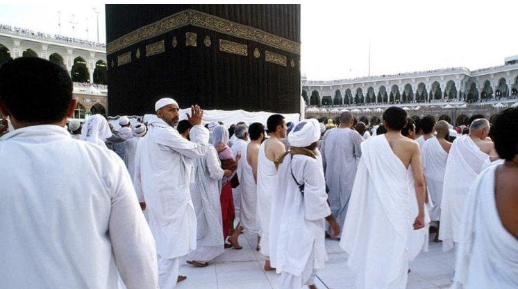 أسعار وبرامج العمرة بالموسم الجديد 1447 هـ