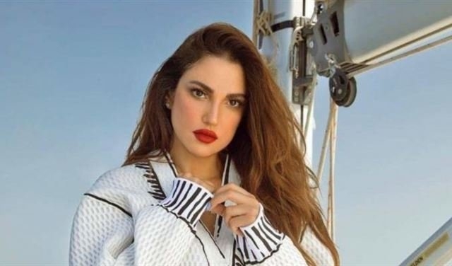 «كلاسيكية من العصر الذهبي».. درة تعلق على إطلالتها بحفل زفاف ليلى أحمد زاهر وهشام جمال