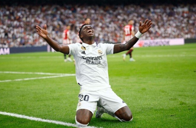 ريال مدريد يكسر تقاليده من أجل فينيسيوس جونيور