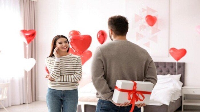 قصة عيد الحب 14 فبراير.. وسبب تسميته بـ «الفلانتين»