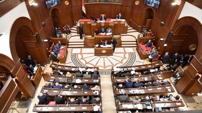 مجلس الشيوخ يحيل 18 تقريرا من اللجان للحكومة