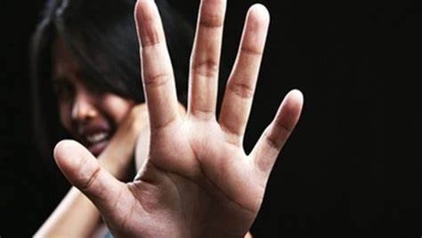 حبس سائق متهم بالتحرش بأجنبية في السيدة زينب