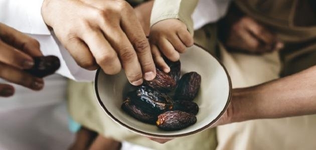 استشاري تغذية: تناول التمر على الإفطار لا يرفع السكر في الدم.. ولكن