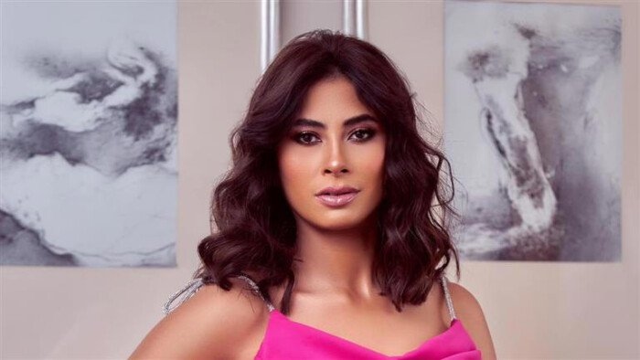 بـ«توب كورسيه».. روبي تروج لأغنيتها الجديدة «ثانيتين»