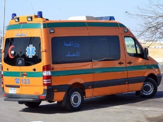 إصابة 12 شخصًا في انقلاب ميكروباص بصحراوي الفيوم