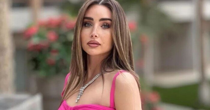 «ملاكي الصغير».. هنا الزاهد تحتفل بعيد ميلاد شقيقتها الصغرى