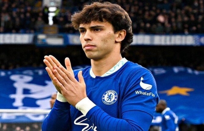ميلان يعلن إنتهاء إعارة جواو فيليكس