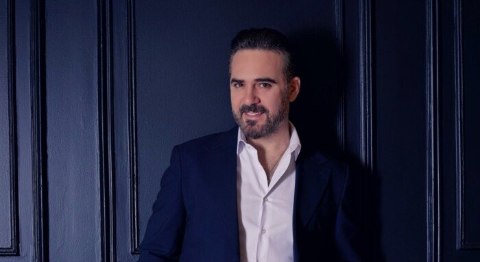 وائل جسار متحدثًا عن أغنيته الجديدة «100 إحساس جديد»: «دلوقتي عصر السينجل»