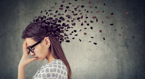 هل الخرف يمكن أن يظهر لدى الأطفال؟.. دراسة جديدة تفجر مفاجأة