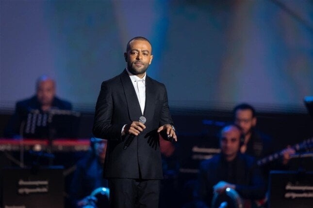 تامر عاشور يستعد لإحياء حفل جديد في مهرجان العلمين بهذا الموعد