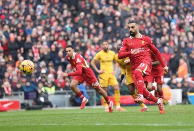 كيف علق محمد صلاح على اقتراب ليفربول من التتويج بالدوري الإنجليزي؟