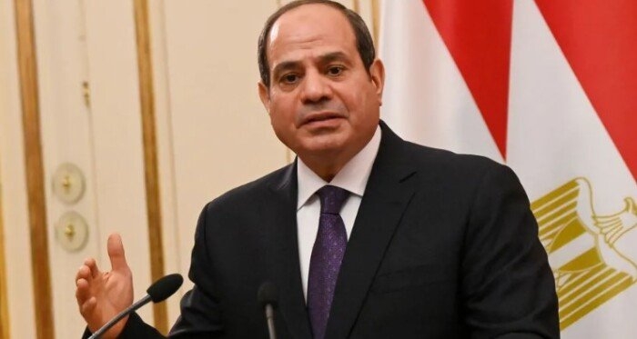 الرئيس السيسي: أعرب عن بالغ تقديري لفضيلة الإمام الأكبر وأتمنى له الشفاء