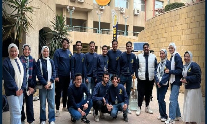 فريق طلابي من هندسة المطرية بحامعة حلوان يتصدر مسابقة عالمية للطاقة المتجددة