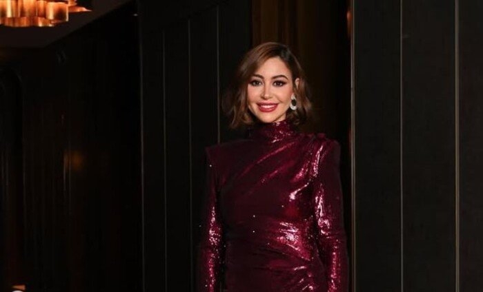 منة شلبي تحتفل بحصولها على جائزة أفضل ممثلة بمهرجان جمعية الفيلم
