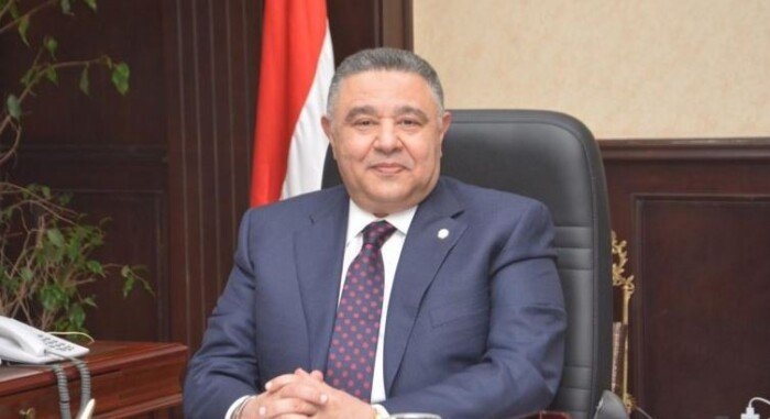 البدء في توريد المواسير اللازمة لإحلال وتجديد خط مياه الكريمات