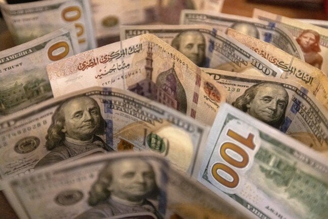 الأخضر بكام؟.. سعر الدولار مقابل الجنيه المصري اليوم السبت 17 مايو 2025