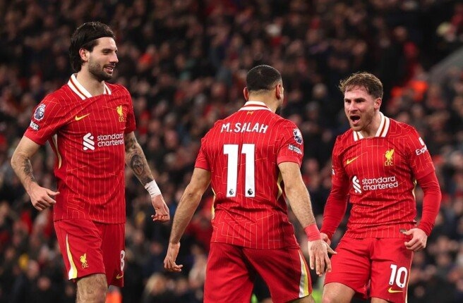 ماذا قال آرني سلوت عن هزيمة ليفربول أمام برايتون في الدوري الإنجليزي؟