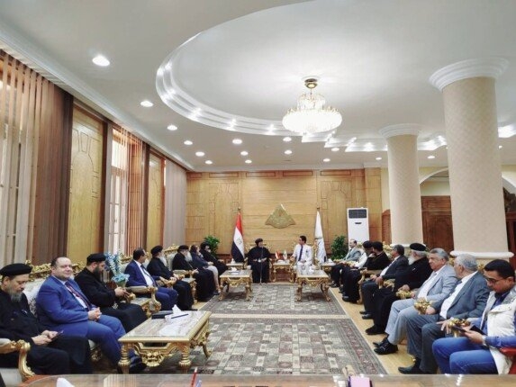 رئيس جامعة بنها يستقبل الأنبا مرقس مطران شبرا الخيمة للتهنئة بعيد الفطر