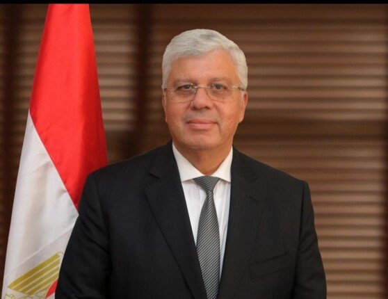وزير التعليم العالي يهنئ المواطنين والمجتمع الأكاديمي بعيد الأضحى